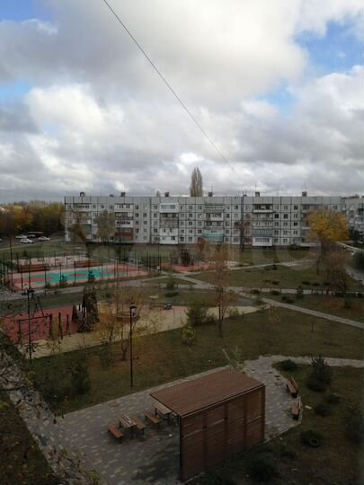 2-к. квартира, 50 м², 5/5 эт.