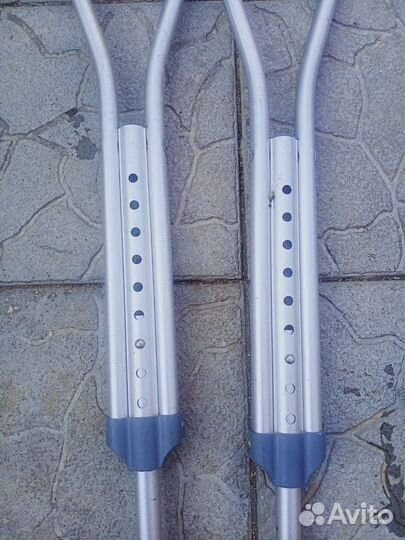 Костыли подмышечные