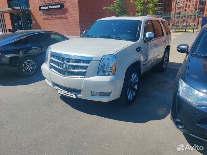 Cadillac Escalade 6.2 AT, 2013, 135 000 км