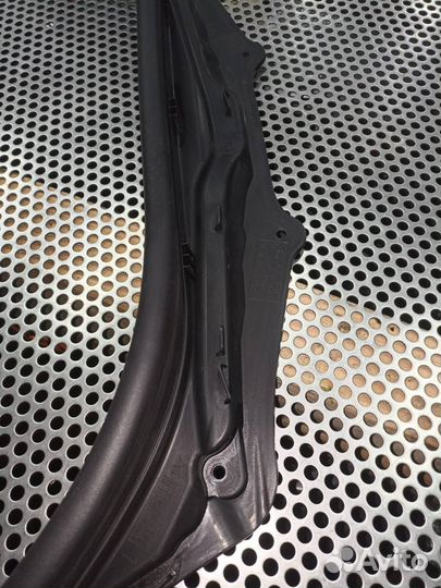 Щиток моторного отсека BMW 5 G30/G31 G30 2020