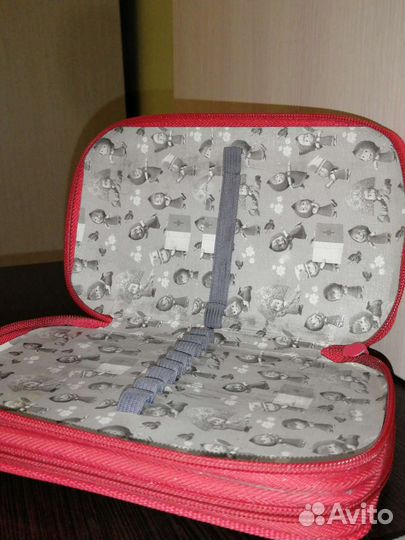 Пенал школьный