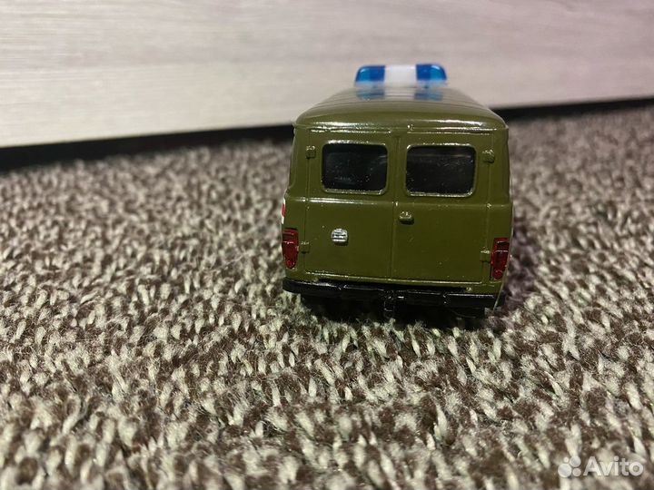 УАЗ 3741 ваи, металл