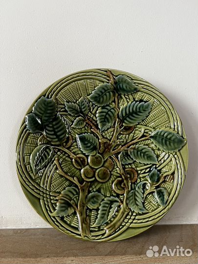 Тарелка декоративная Зик Конаково