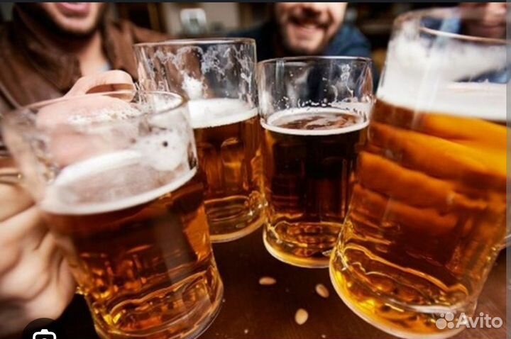 Продавец разливных напитков