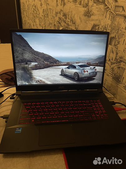 Msi Katana gf76 17.3“ i7 11800/RTX3060/16GB