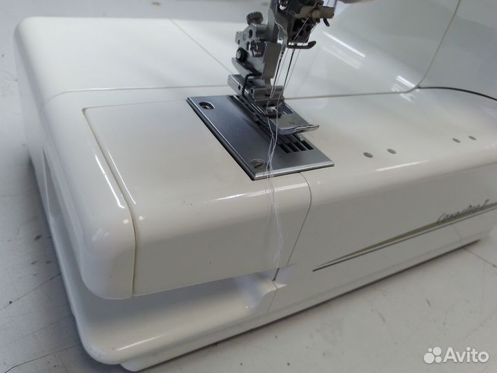 Распошивальная машина janome