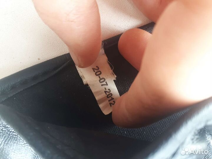 Перчатки для кикбоксинга