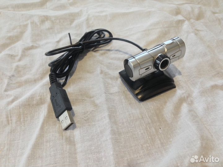 Наушники, веб-камера, гарнитура для телефона