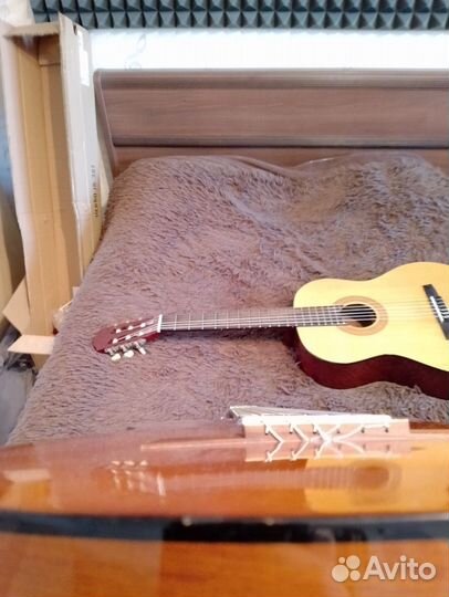 Гитара классическая Yamaha c40