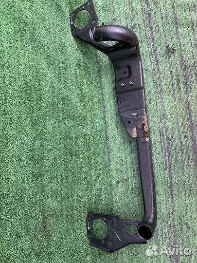 Балка передняя поперечная Audi A4 B7 8ED 8K2