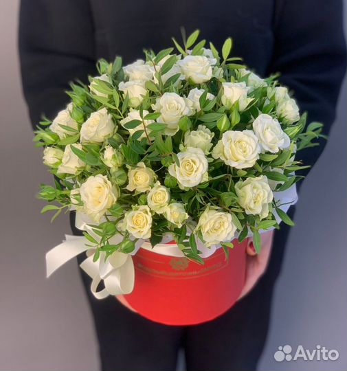 Композиция кустовых роз