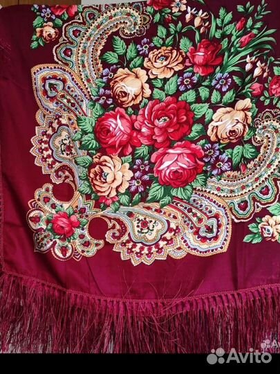 Павлопосадский платок (шаль) бордовый
