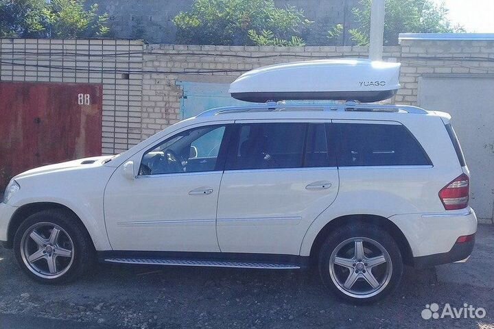 Автобокс Yuago Avatar белый (460л, 186x86x46см)