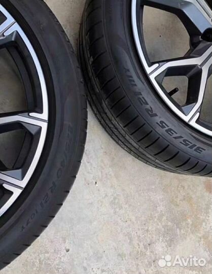 Комплект оригинальных колес bmw x5 r21