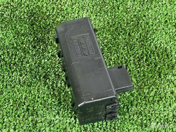 Антенна бесключевого доступа Ford Mustang S550