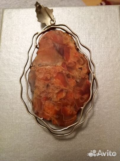 Заколки для волос и подвески