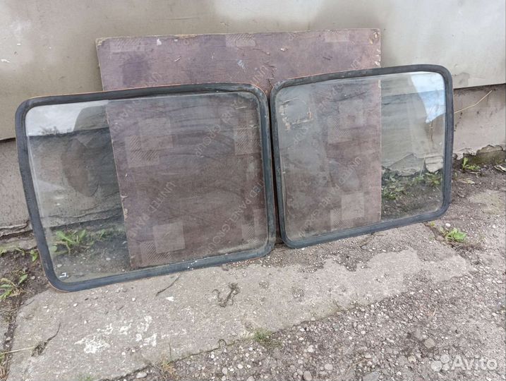 Стекла задних дверей Фольксваген LT-1 1993г