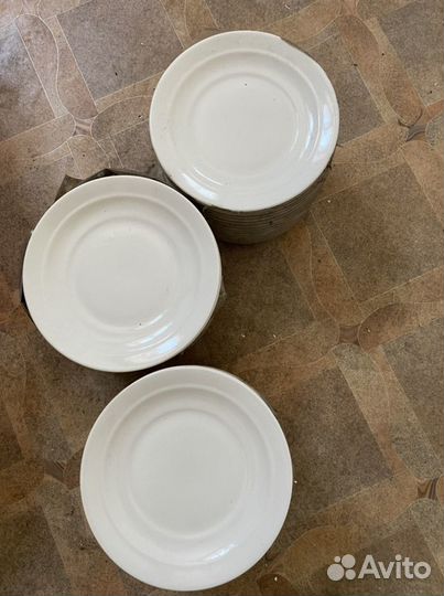 Тарелки разные