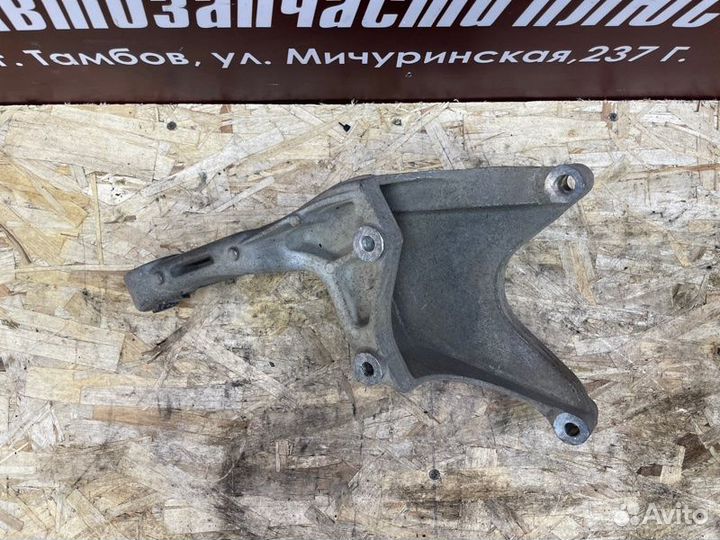 Кронштейн кпп Fiat Albea