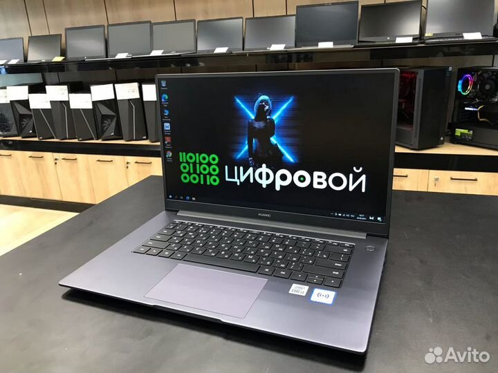 Новый Huawei IPS Core i3-10110U/SSD-256Gb/DDR4-8Gb