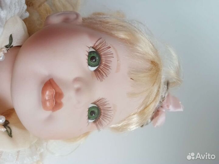 Кукла фарфоровая коллекционная ремеко