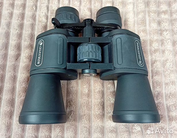 Бинокль Celestron UpClose G2 10-30x50 Zoom