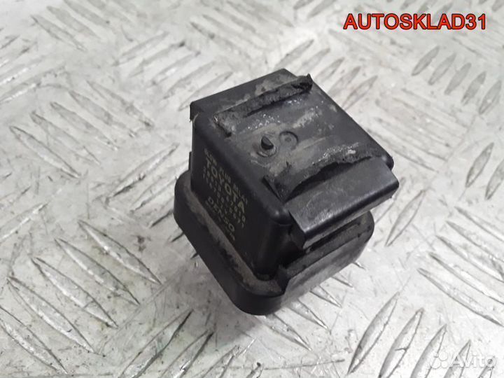 Реле свечей накала Toyota Corolla Verso 2861067010
