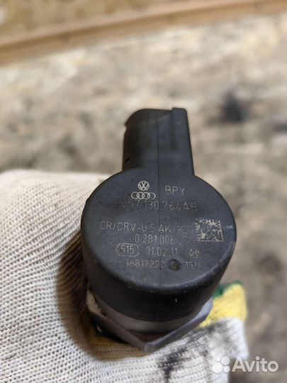 Клапан датчик Давления Топлива VAG 057130764AB