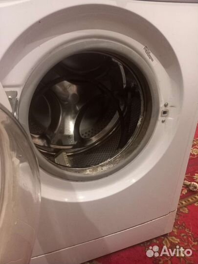 Стиральная машина indesit