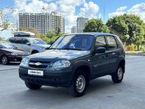 Chevrolet Niva 1.7 MT, 2015, 22 700 км, с пробегом, цена 850 000 руб.