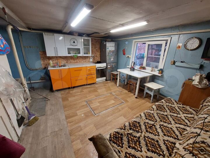 Дом 45 м² на участке 12,7 сот.