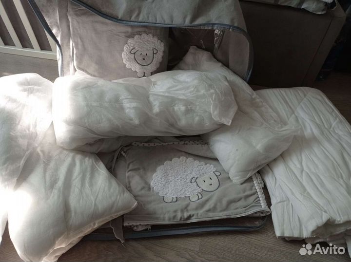 Комплект в кроватку 6 предметов