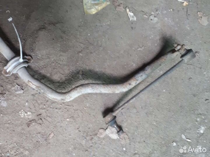 Стабилизатор ауди 80 б4