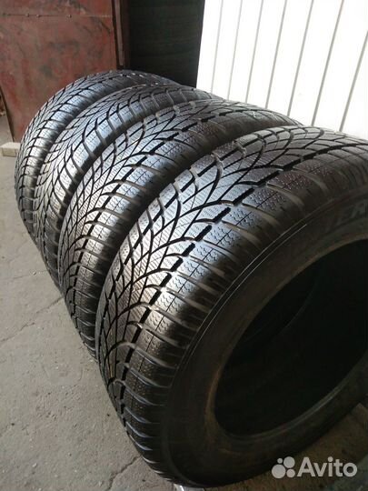 Dunlop SP Winter Sport 3D DSST ROF 225/60 R17