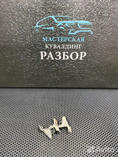 Крепление провода ABS Ситроен C4