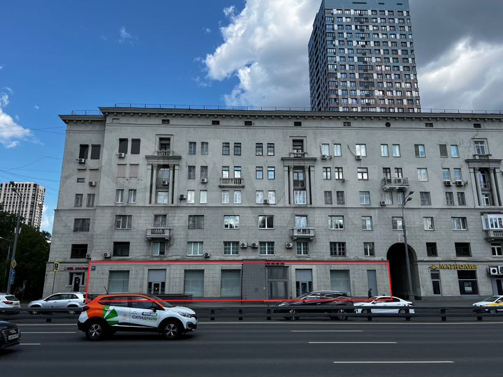 Торговая площадь, 385 м²