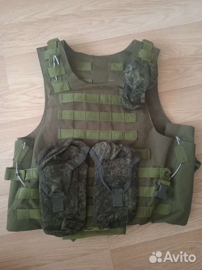 Разгрузочный жилет плитник