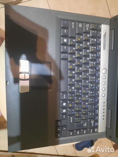 Ноутбук на запчасти