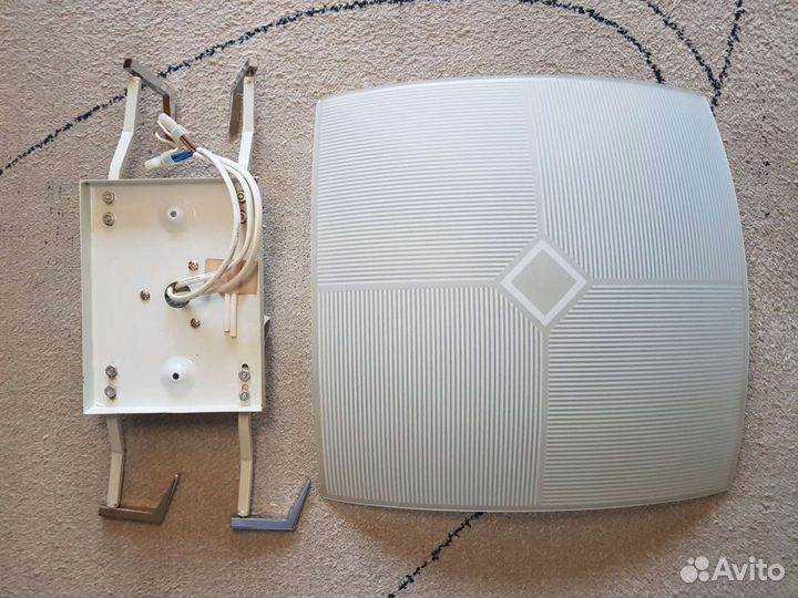 Светильник потолочный подвесной (люстра)