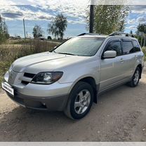 Mitsubishi Outlander 2.4 AT, 2002, 150 000 км, с пробегом, цена 675 000 руб.