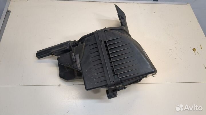 Корпус воздушного фильтра Mazda 3 (BM)