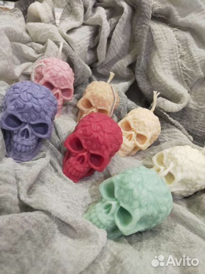 Свеча черепушка