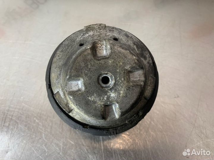 Подушка крепления двигателя Mercedes Clc-Class