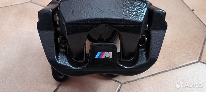 Суппорт задний комплект BMW M5 F90