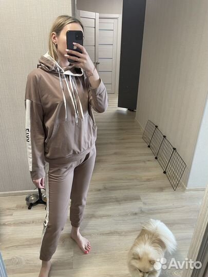 Костюм спортивный