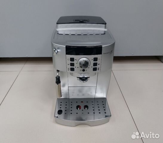 Кофемашина Delonghi ecam 22.110.SB