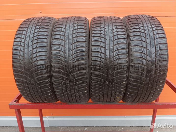 Bridgestone Blizzak LM-001 225/45 R18 95V