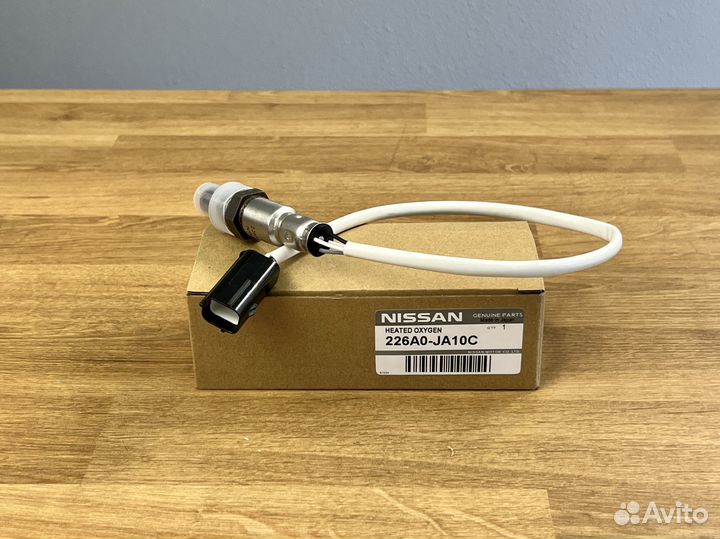 Кислородный датчик лямбда зонд Nissan 226A0JA10C