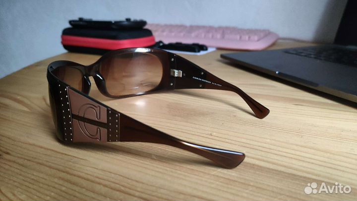 Очки carolina herrera