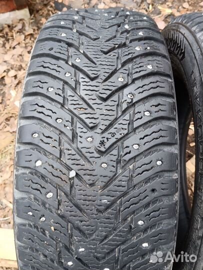 Nokian Tyres Hakkapeliitta 8 SUV 215/65 R17